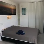 Apartment Sea-senses Com/blue Moon