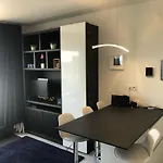 Sea-senses Com/blue Moon Apartment