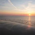 Sea-senses Com/blue Moon