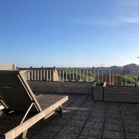 Sea-senses Com/blue Moon *