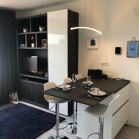 Sea-senses Com/blue Moon * Koksijde