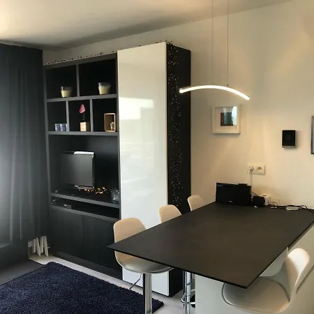Sea-senses Com/blue Moon Apartment